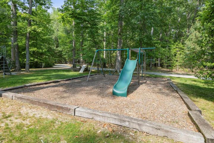 Chickahominy Riverside Guest Home by Williamsburg