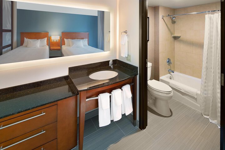 Hyatt Place Madison Downtown