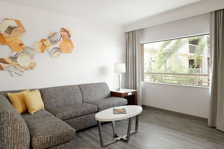 Room 15 of 53