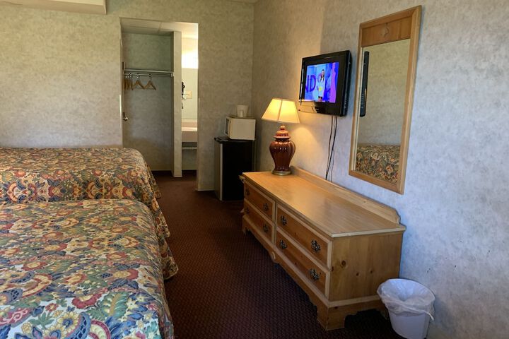 Room 17 of 30