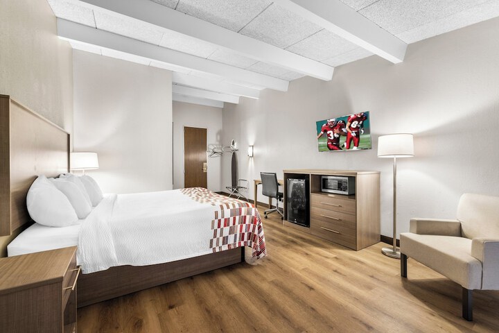 Room 15 of 23