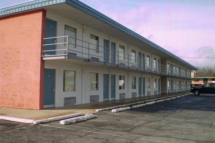 Inn Towne Lodge