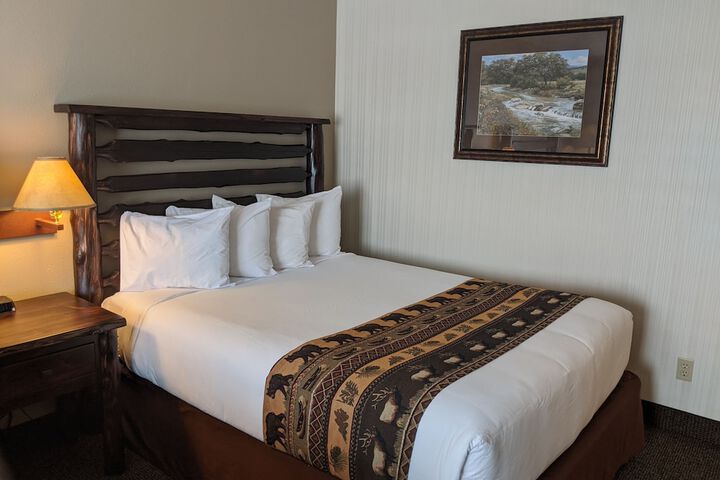 Room 15 of 35