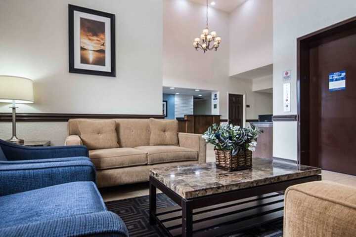 Best Western Mulberry Hotel
