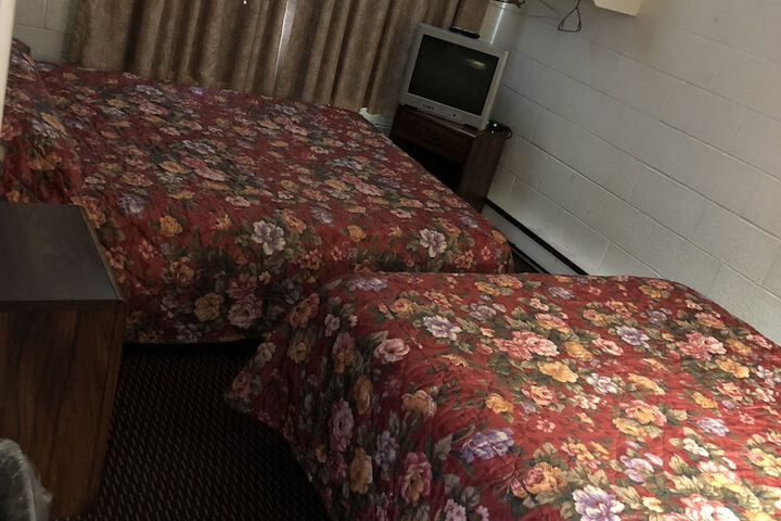 Sun N Snow Hotel
