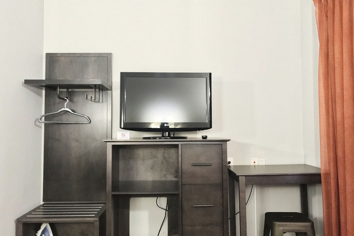 Room 36 of 49