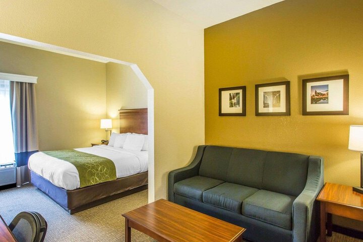 Comfort Suites Cookeville