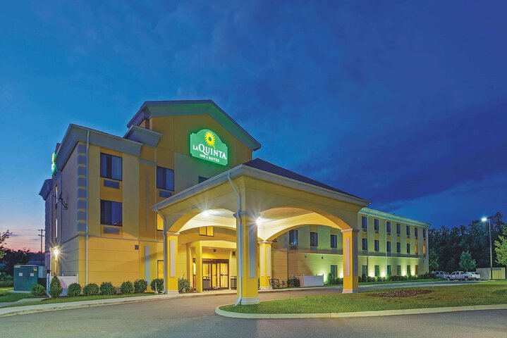 Hotel 2 of 42