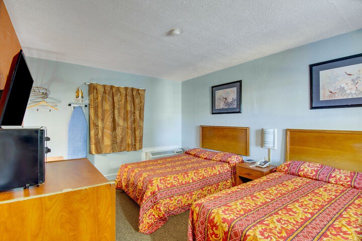Room 17 of 29