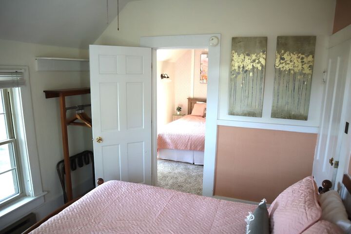 Room 73 of 128