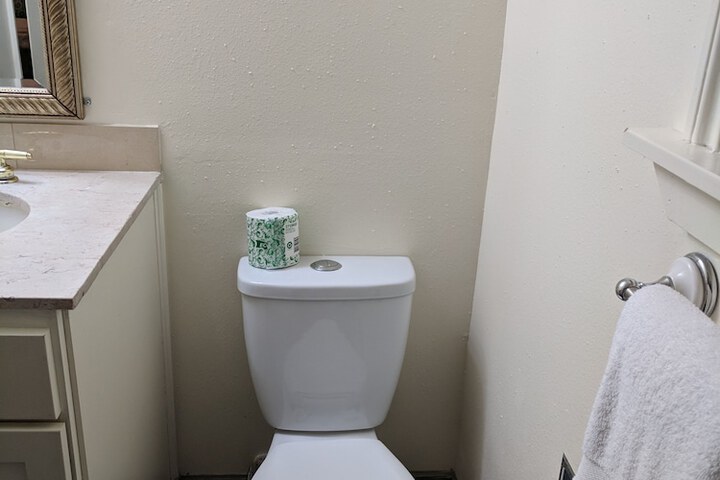 Room 12 of 67