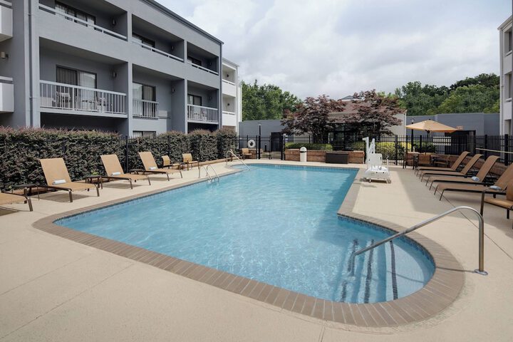 Courtyard by Marriott Atlanta Marietta / I-75 North