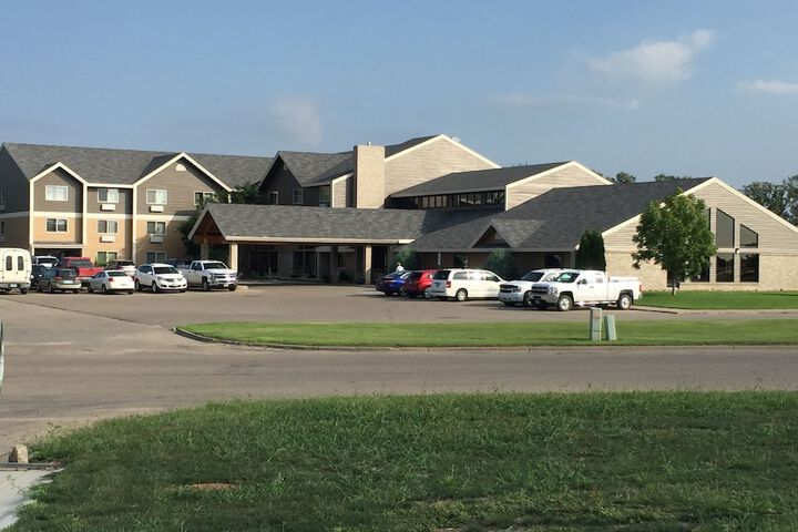 AmericInn by Wyndham Valley City - Conference Center