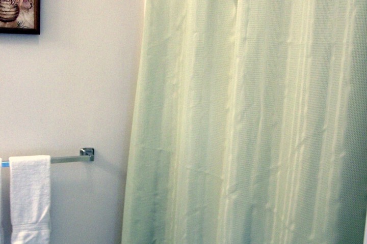 Room 18 of 27