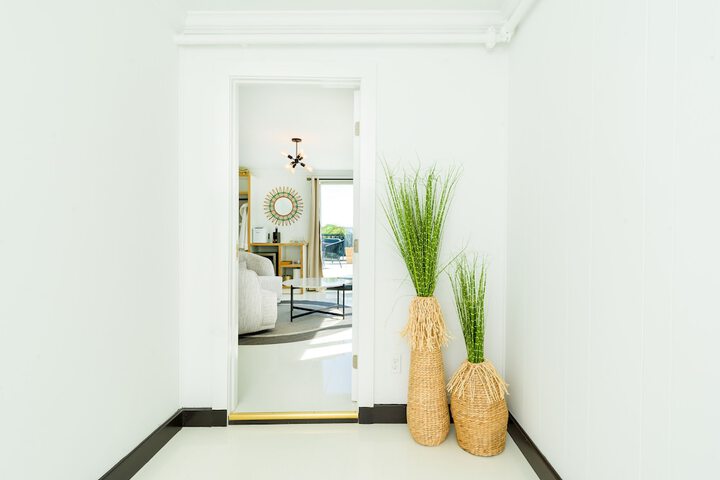 Room 47 of 64