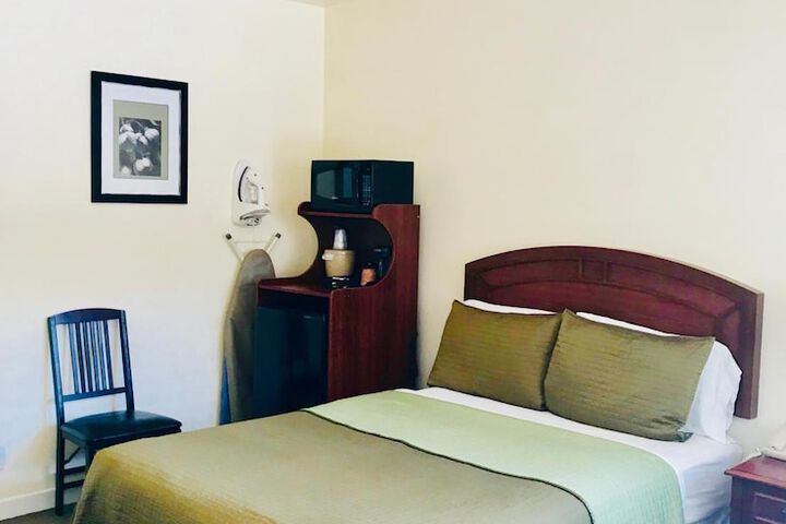 Room 19 of 60