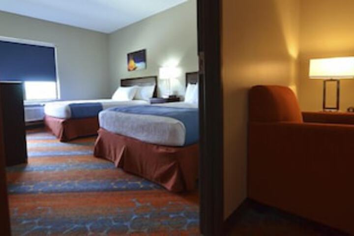 Room 16 of 39