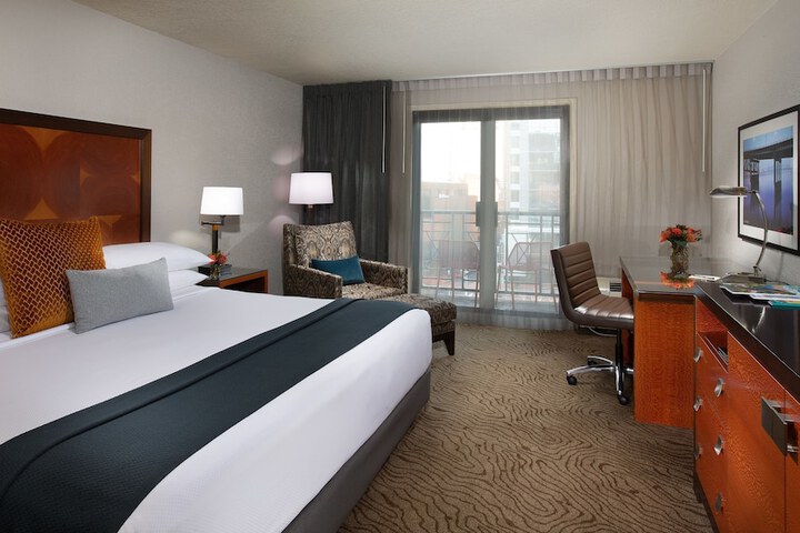 The Paramount Hotel