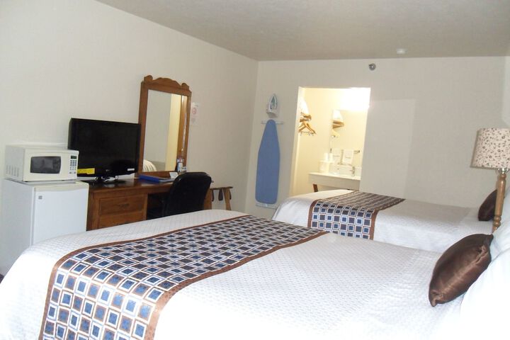 Room 25 of 37
