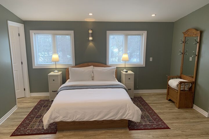Room 50 of 74