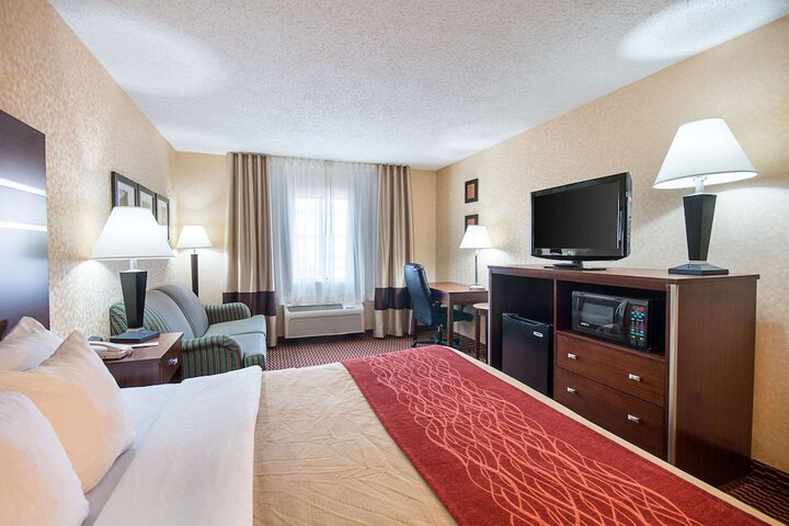 Room 16 of 19