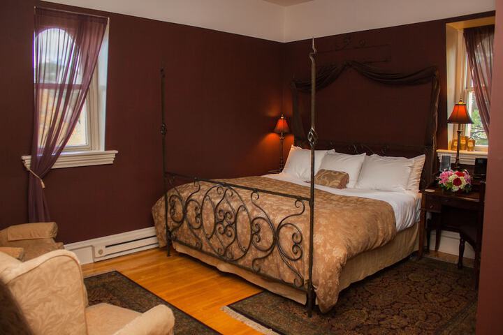 Room 26 of 36