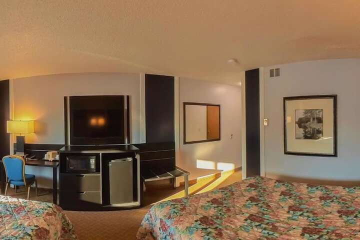 Room 16 of 23