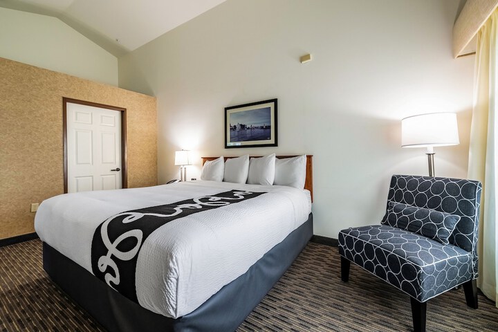 Room 34 of 54