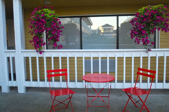 GuestHouse Enumclaw