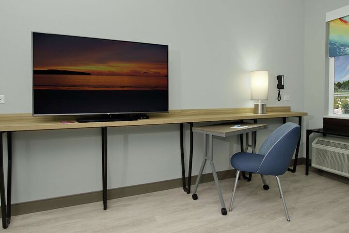 Room 15 of 34