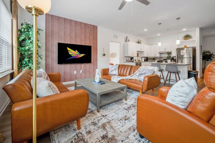 Luxurious Apartments - Pool Gym Bikes