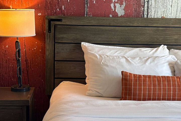 Hotel Indigo Traverse City by IHG
