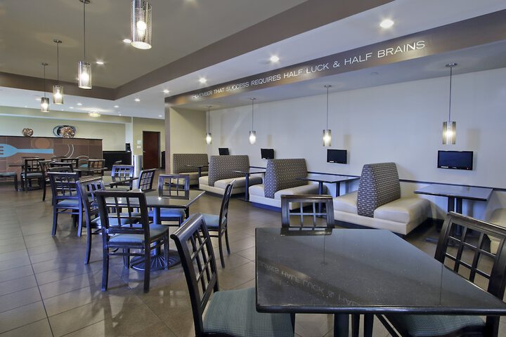 Holiday Inn Hammond by IHG