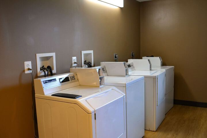 Room 6 of 23