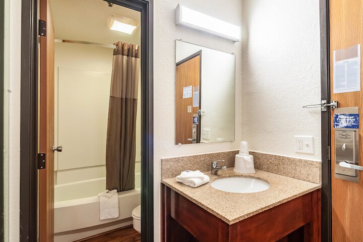 Room 20 of 30
