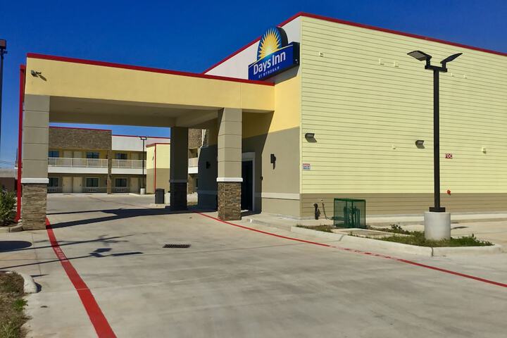 Hotel 2 of 45