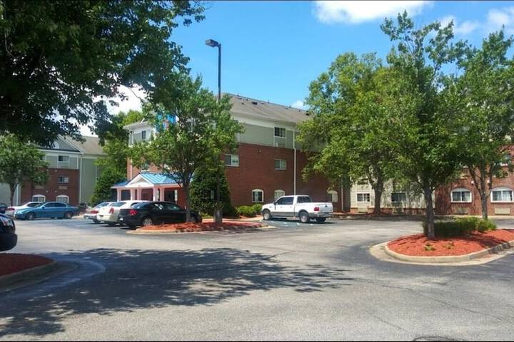 Hotel 3 of 35