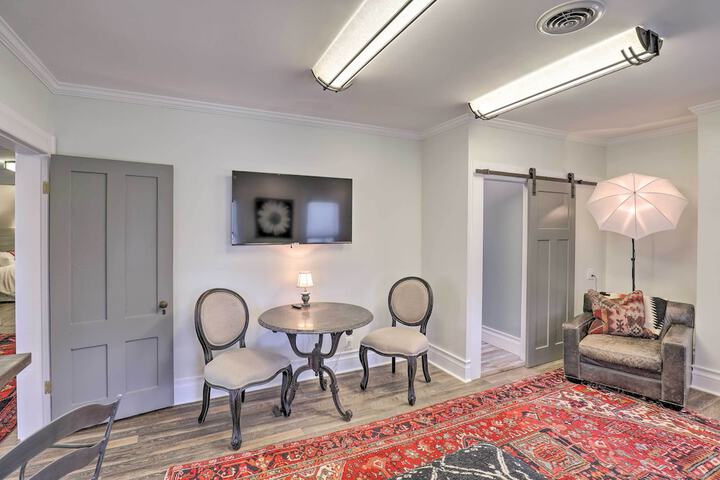 Charming & Walkable Fairport Village Apartment!