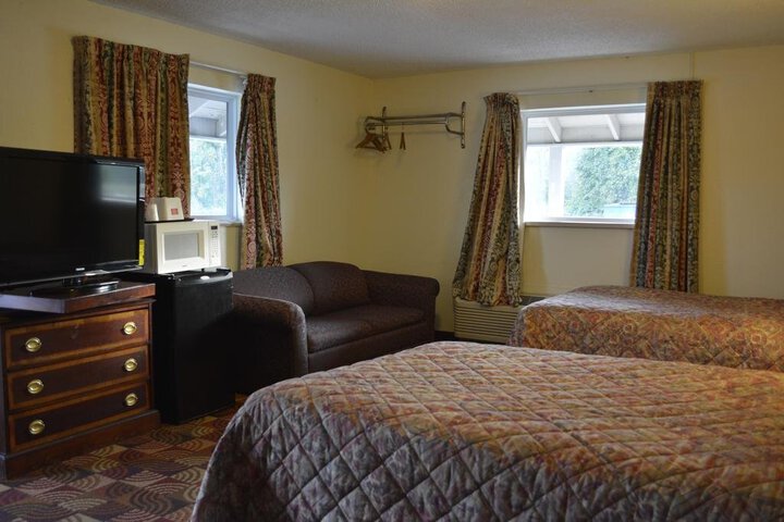 Red Carpet Inn and Suites New Cumberland