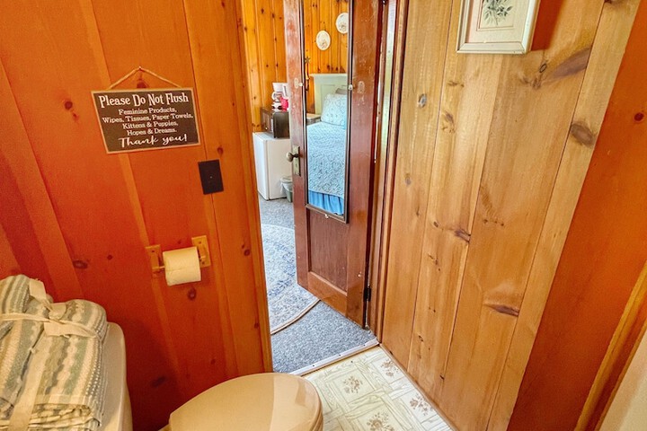 Room 75 of 117