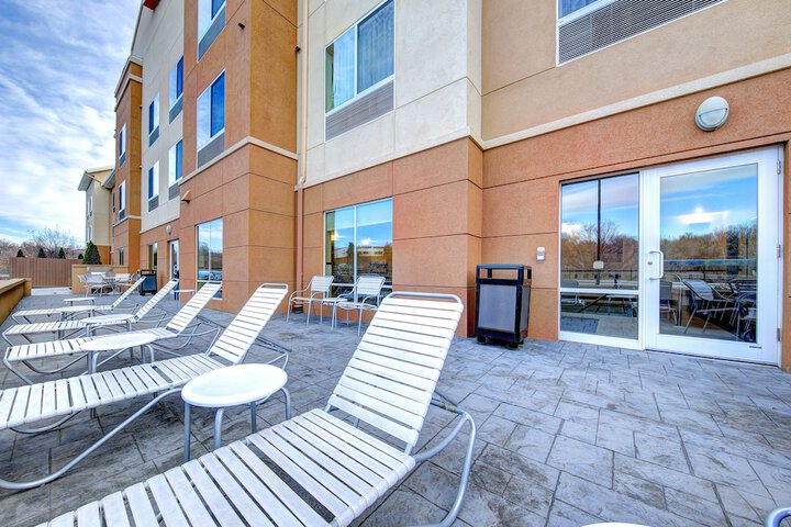 Fairfield Inn & Suites by Marriott Harrisburg West