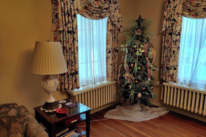 Montague Inn