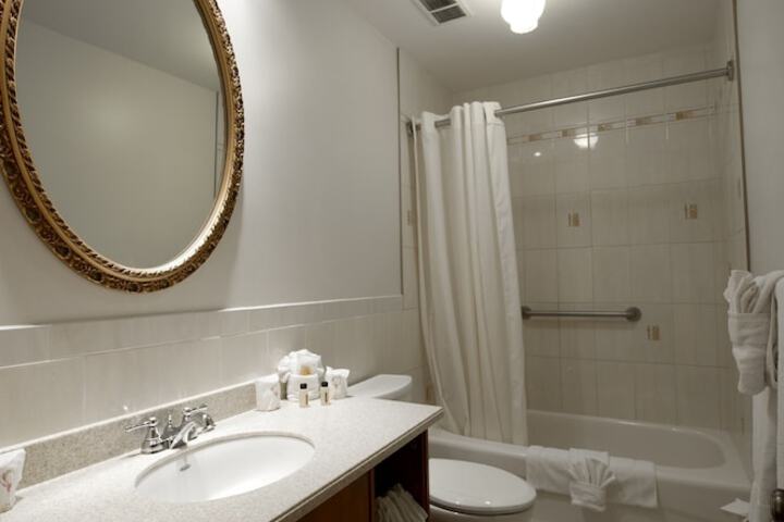 Room 15 of 31