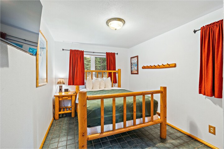 Brundage Bungalows