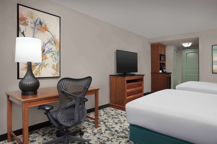 Room 16 of 36