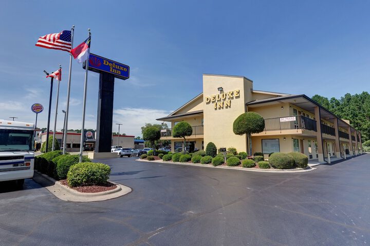 Hotel 3 of 68