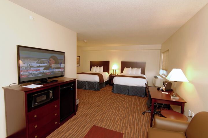 Room 27 of 104
