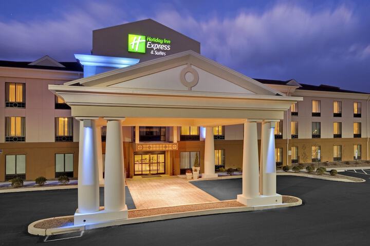 Holiday Inn Express Hotel & Suites Lebanon by IHG