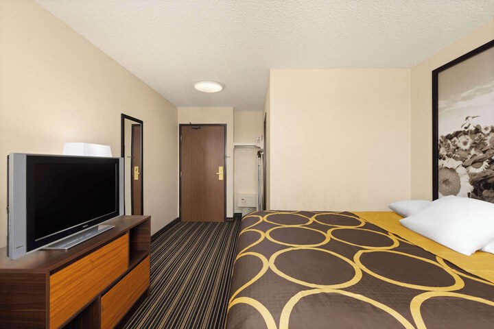 Room 21 of 44