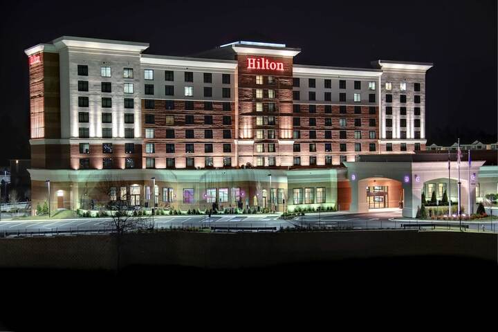 Hotel 2 of 48